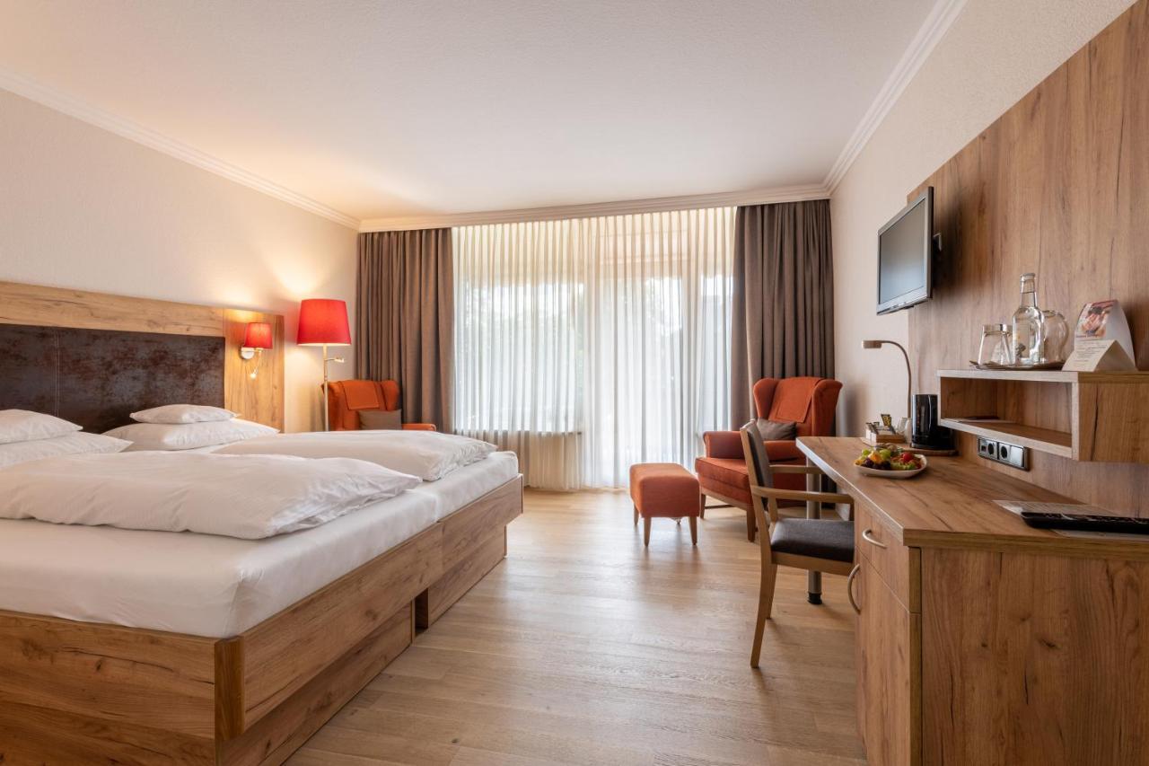Hotel Sonnenhuegel Bad Bevensen Exteriör bild